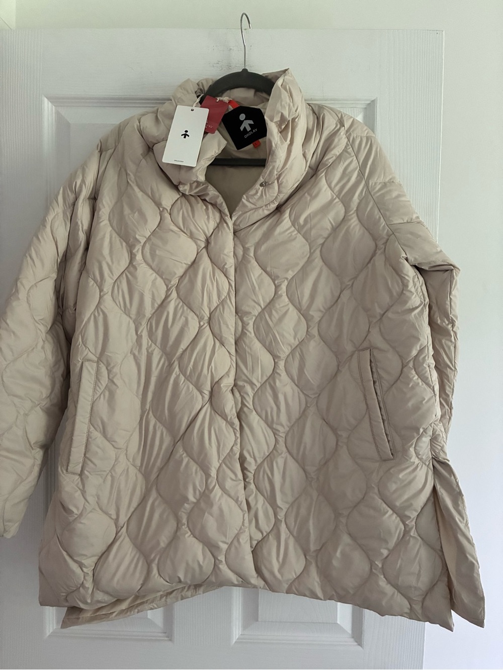 Orolay Women's Lightweight Down Quilted Puffer Jacket NWT Taupe Large
